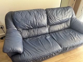 Divano in pelle blu