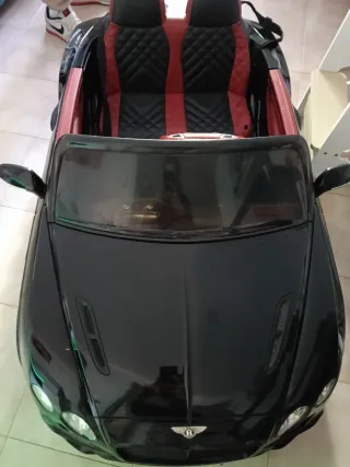Coche eléctrico infantil Bentley negro