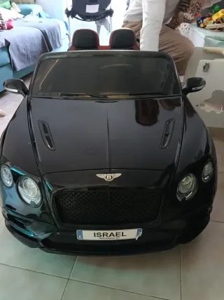 Coche eléctrico infantil Bentley negro