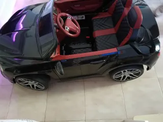 Coche eléctrico infantil Bentley negro