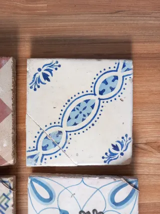 Lote de 6 azulejos antiguos decorados