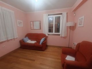 Sofá 2 plazas + Sillón rojos Estilo clásico