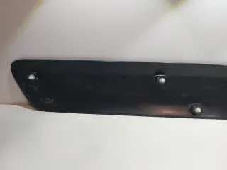 Moldura trasera izquierda Partner Berlingo