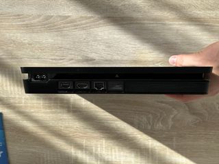 PS4 Slim 500GB Negra