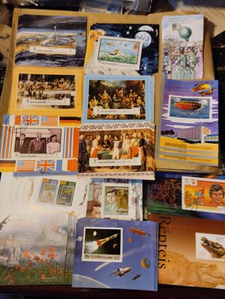 Lote Sellos +700 y Billetes Francia