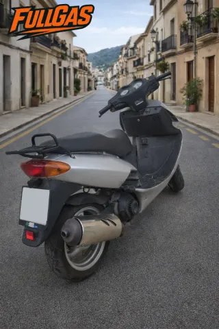 Scooter Daelim 125cc – Año 1999 – Motor averiado