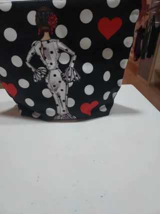 Neceser Flamenco Negro y Rojo Nuevo