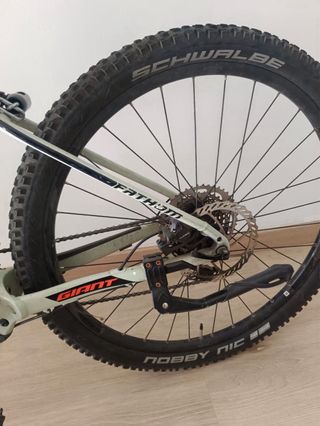 Bicicleta Eléctrica Giant Fathom E+