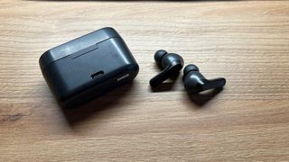 Auriculares JVC Inalámbricos Negros