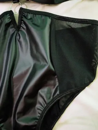 Conjunto Lencería Vinilo Mujer Negro