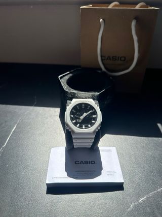 Reloj Casio G-SHOCK GA-2100-1A1