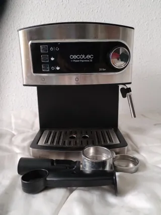 Cafetera Express Cecotec Power Espresso 20