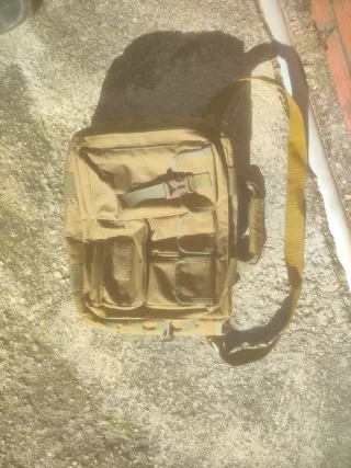 Bolsa Táctica Militar Beige y Verde