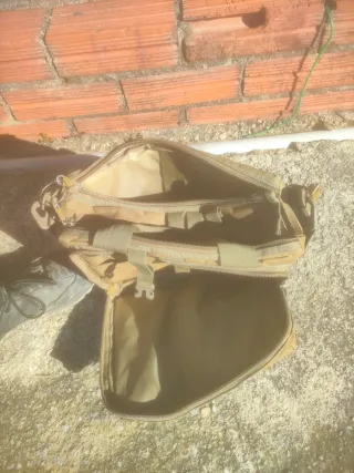 Bolsa Táctica Militar Beige y Verde