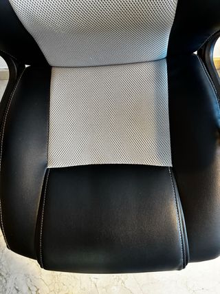 Silla Gaming Negra y Gris