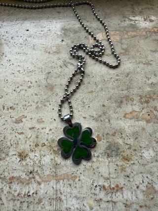 Collana con ciondolo quadrifoglio