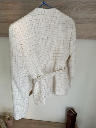 Chaqueta Zara Beige y Dorada Mujer