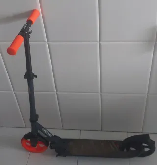 Patinete Oxelo- 9/14 años Plegable. Altura 70/100.