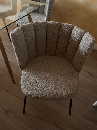 Conjunto 4 Sillas Comedor Kave Home Tela y Metal