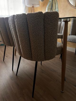 Conjunto 4 Sillas Comedor Kave Home Tela y Metal