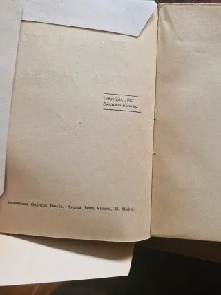 Siete ensayos y una farsa.Primera edición