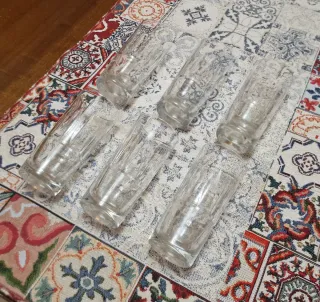 Sei bicchieri da liquore in cristallo vintage