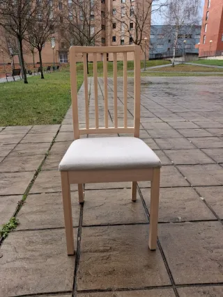 Juego 4 Sillas Madera Tapizadas