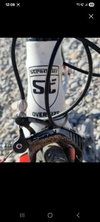 Bicicleta de carbono