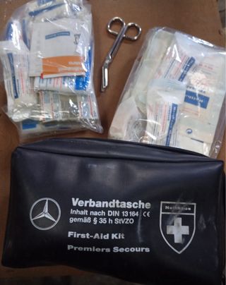 Botiquín Mercedes-Benz