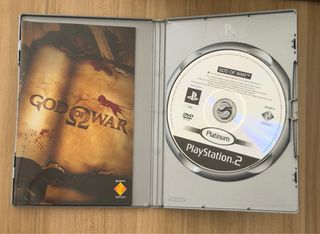 God of War edición platino PS2