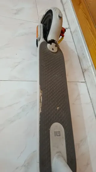 2 Patinetes Eléctricos Xiaomi Mi
