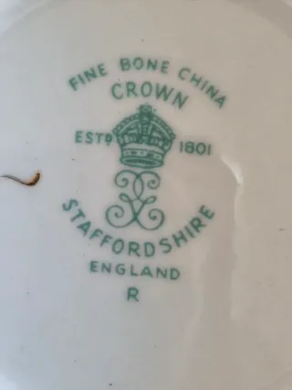 Cafetera "CROWN STAFFORDSHIRE" porcelana  inglesa