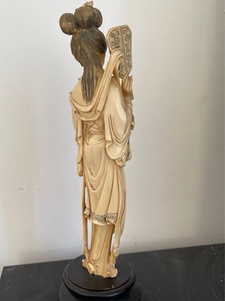 Figura China Resina Decorativa 30cm