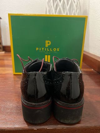 Mocasines charol Pitillos negros