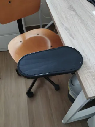 Reposabrazos para escritorio negro