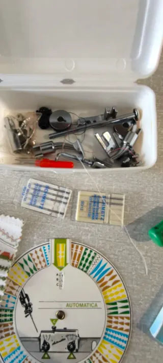 Máquina de coser Refrey profesional