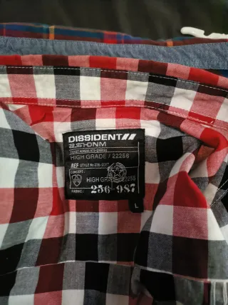 Lote de 10 Camisas Springfield, Levis  y otras.Tal