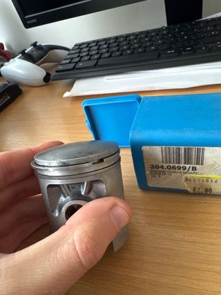 Pistón Yamaha Minarelli 204.0699/B