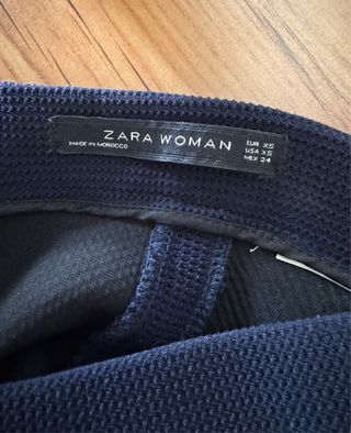 Minifalda azul con vuelo