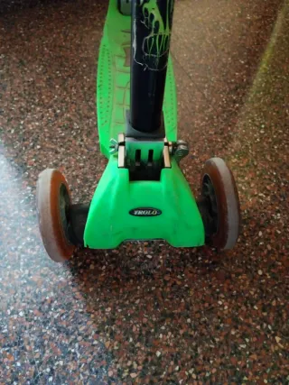 Patinete infantil 3 ruedas verde