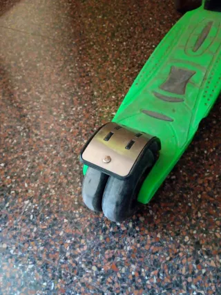 Patinete infantil 3 ruedas verde