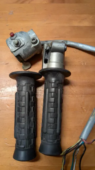 Mando luces y acelerador Derbi Antorcha