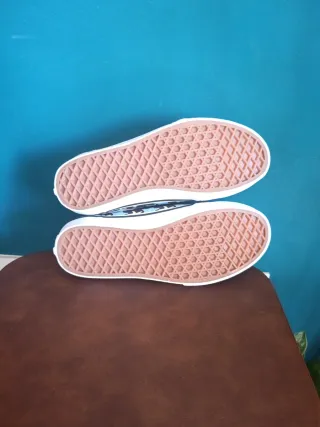 Zapatillas Vans ward  talla 37 estrellas