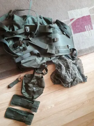 Mochila militar verde