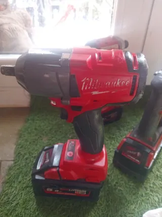 TALADRO Milwaukee M18 HBS.S