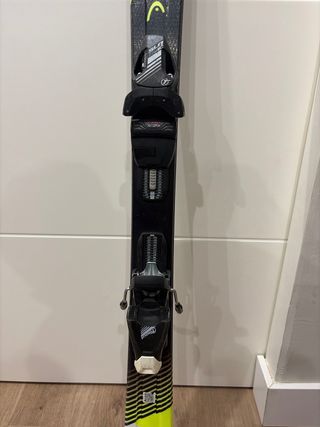 Esquís Carving Head Super Shape 137 Bastones head