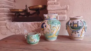 Juego de 3 jarrones de cerámica antiguos