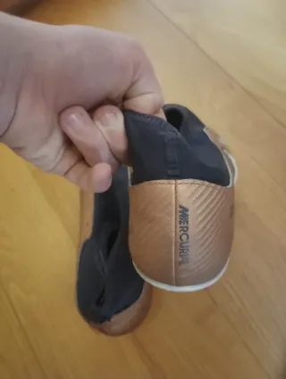 Zapatillas Nike mercurial Fútbol 11 color bronce