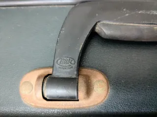 Maleta Mik años 60 Vintage color verde oscuro