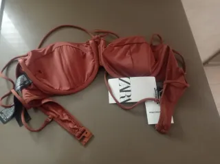 Sujetador bikini Zara marrón